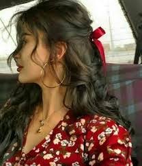 Madeleine Kurtz's Instagram, Twitter & Facebook