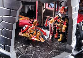 Ausmalbild playmobil novelmore ausmalbilder playmobil familie hauser 1ausmalbilder. Festung Der Burnham Raiders 70221