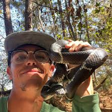 My Garmin Edge 540 will not acquire satellite connection? Any suggestions?