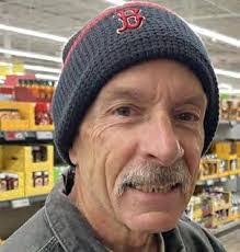 Derick Perez's Instagram, Twitter & Facebook