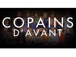 Le site copains d'avant (copainsdavant.linternaute.com) vous permettra de retrouver d'ancienne photo de classe parmi deux millions de la recherche de photo est très pensée puisque uniquement grâce à l'établissement et à la ville vous serez capable de retrouver vos amis d'avant, les copains. Les 5 Reseaux Sociaux Qui Auraient Pu Etre Au Coeur De Nos Smartphones Copains D Avant Le Fil D Actu Deprimant Cnet France