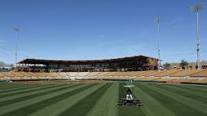 There are 10 spring training stadiums in arizona for the 15 teams. Mlb Spring Training Schedule 2019 Pitcher Catcher Reporting Dates For All 30 Teams Sporting News