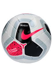 The ball has a rubber bladder that helps to keep the air pressure and shape. Kanta Za Smece Diskoteka Pregled Nike Ball Premier League Herbandedi Org
