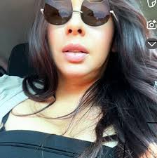 Hello, does anyone here need a small kitchen table? Free . Edit: Table was  picked up last night. I have another one in the garage I'll also be getting  rid of. I'll