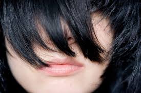 Moreover, if you have super sensitive and soft hair, try now that you know how to grow out hair, all you need to do is get started on it. Bangs How To Let My Fringe Grow Out