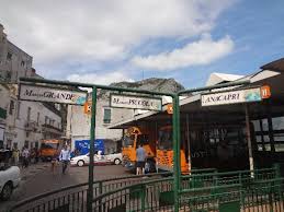 The ticket offices are in marina grande, in the piazzetta square, and at the bus terminals in capri and anacapri. Bus Haltestelle Capri Zentrum Picture Of Hotel Nautilus Capri Tripadvisor