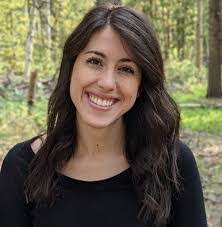 Sara Monares's Instagram, Twitter & Facebook