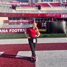 Laine Schlicher (@LaineSchlicher)