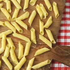 Pastaschule 15 Garganelli Selber Machen Gustinis Feinkost Blog Nudelteig Rezept Pasta Formen Nudelteig