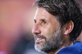 Portsmouth chief explains 'patient' director of football approach as Danny  Cowley promise made