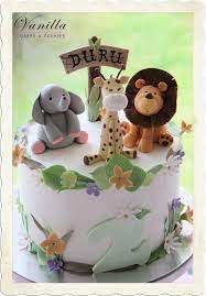 Hayvanli 2 Yas Pastasi Baby Girl Cake With Fondant Animals Kiz Cocuk Pastasi Hayvanli Pasta Gumpaste Flowers And Animals On Cake Fondant Dogum Gunu Pasta