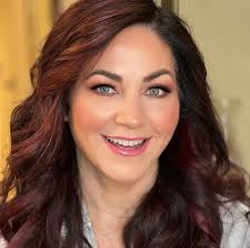 𝐊𝐚𝐭𝐢𝐞 𝐋𝐲𝐧𝐧 ＢＥＡＵＴＹ