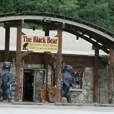 Nestled in the heart of the cherokee indian reservation the great smokies inn is less than a half mile drive to the entrance of the great smoky mountains national park and the blue ridge parkway,also less than 3 miles from harrah's cherokee casino and many other attractions. The Black Bear Gift Shop Gift Shop In Cherokee