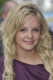 Reparto de Mi gato Angus, el primer morreo y el plasta de mi padre  (película 2008). Dirigida por Gurinder Chadha