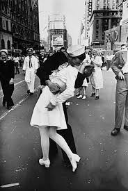 Nata nel 1990 in gran bretagna, da 25 anni il 6 luglio di da un bacio possono nascere tante cose, possono scaturire lunghe relazioni oppure avventure di una. World Kiss Day Oggi E La Giornata Mondiale Del Bacio