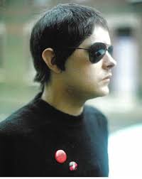 If yr going to be one ,be a big red one