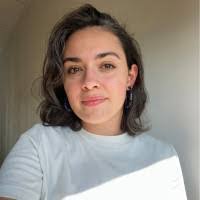 Sarah Marion's Instagram, Twitter & Facebook