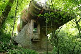 Tiny homes, gardening, homesteading, sustainable technology, and more. 7 Large Homes With A Small Footprint
