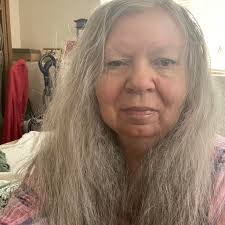 Janet Roper's Instagram, Twitter & Facebook