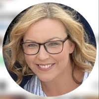 Tammi Ferguson's Instagram, Twitter & Facebook