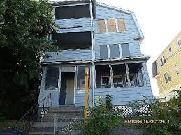 Hartford Connecticut Foreclosure Home For Sale 230 232 Enfield Street Hartford Ct 06112 Foreclosed Homes Foreclosure Listings Bank Owned Properties