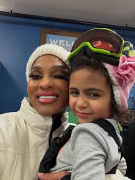 9 YEARS AGO I GAVE BIRTH TO THIS FEARLESS LITTLE LADY THIS YEAR SHE WANTED  TO SKI ⛷️ AND SHE GOT HER WISH. I REMEMBER WHEN I DELIVER HER ON NATIONAL  TV.