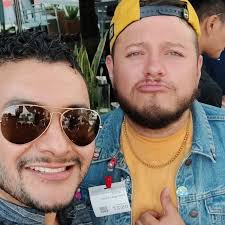 Hoy fui a un evento de @youtubelatam sobre #YTShortsMX, y la verdad la pasé  INCREÍBLE 😎 Conocí a muchos creadores nuevos y a otros que ya seguía. Esto  es un buen incentivo