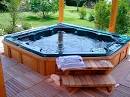 Jacuzzi exterior