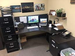 Find the latest collection of office desk accessory sets for men at an affordable price. My Office Office Desk Setup Homescreens Office Setups Mpu Talk