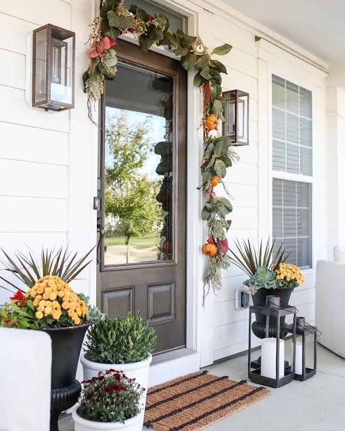 Farmhouse Porch D&Atilde;&copy;cor Ideas With Harvest Greenery - Soul & Lane