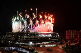 The spectacle of the ceremony attracts many visitors from both sides of the border, as well as international tourists. 1i7dhmcmovr3ym