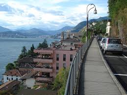 Sono state riaperte le scuole. Riviera De Campione D Italia Enclave Italiano Na Suica Lago De Lugano Mapio Net