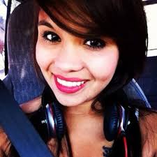 Bertha Mendez's Instagram, Twitter & Facebook