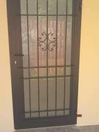 Pensiline in ferro, alluminio e vetro su misura. Peruzzi Infissi E Serramenti Lavorazione Artigianale Di Ferro E Alluminio Per Prodotti Di Qualita