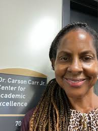 Dr. Lisa C. Carr