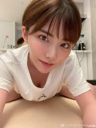 深田咏美FUKADA_EIMI 最新微博照片-二次元现场