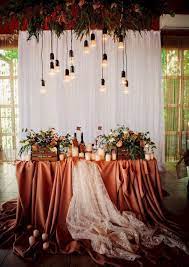 Gloomy 25 Incredible Diy Fall Wedding Decor Ideas On A Budget Https Oosile Com 25 Incredible Fall Wedding Diy Fall Wedding Decorations Diy Wedding Backdrop