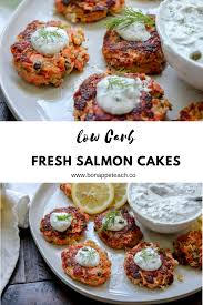 Easy Salmon Cakes Bonappeteach Recipe Low Carb Salmon Salmon Cakes Easy Salmon Cakes