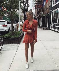 You Know I Had To Do It To Em Street Location The 19 Items You Need To Dress Like An Instagram Influencer This Summer Ruenow City Break Outfit Summer City Break Outfit 30 Outfits