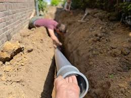 5 Warnings Signs of Sewer Line Problems | Hope Plumbing
