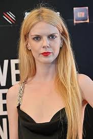 Jasmine Sumner's Instagram, Twitter & Facebook