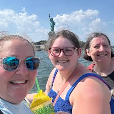 Is the wait time at Flounders usually long or can you get seated quickly?