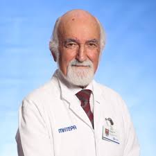 Στο αυτό το τμήμα της ιστοσελίδας μας μπορείτε να ενημερώνεστε για τα τελευταία νέα από γενικό προξενείο στουτγάρδης, να μάθετε για τις παρεχόμενες υπηρεσίες, να διαβάσετε για το γενικό πρόξενο και το προσωπικό της. Zormpas Kwnstantinos Mhtera