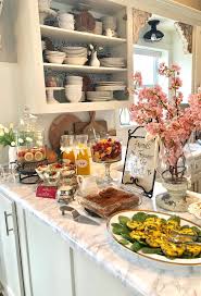 In This Post I M Sharing Some Fun And Simple Ideas To Host Your Own Galentines Or Valentines Day Party Tablescapes Va Brunch Decor Brunch Table Brunch Buffet