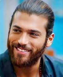 I really need a kiss💋 from a true fan that cares about my feelings ❤️♥️