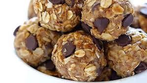 Cocok buat bekal, gampang, dan pastinya sehat 👍 Resep Oatmeal Snack No Bake Energy Bites
