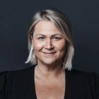 100+ perfiles de «Jacqueline To»