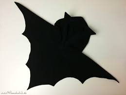 Preisfin.de ist eine der größten europäischen preisvergleichs webseiten. Tutorial Fledermaus Poncho Perfekt Fur Halloween
