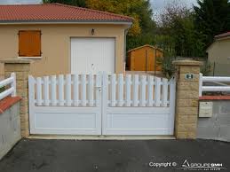 Maybe you would like to learn more about one of these? Portail Pvc Sur Mesure Coulissant 2 Vantaux A Battant Motorise