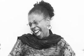 Sobre Edna Muniz de Souza